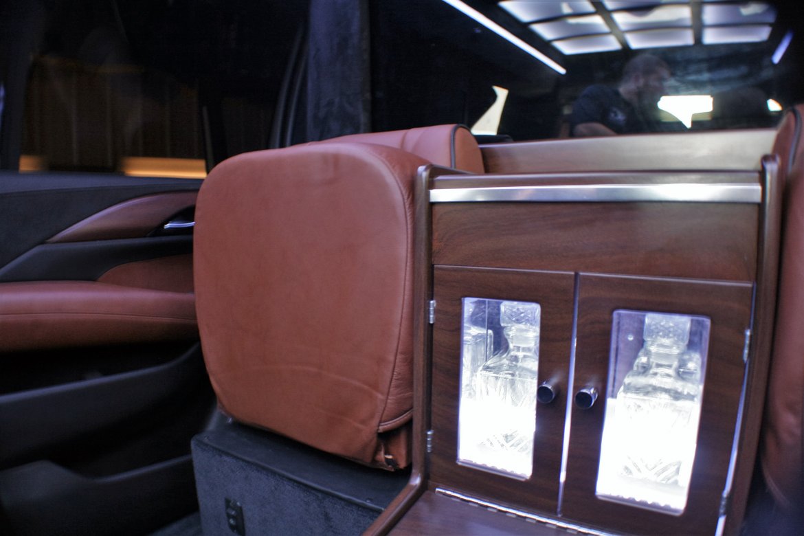 CEO SUV Mobile Office for Sale in Springfield, MO - Photo 4