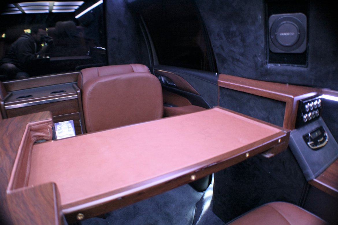 CEO SUV Mobile Office for Sale in Springfield, MO - Photo 7