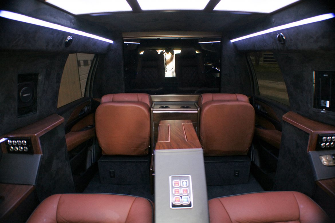CEO SUV Mobile Office for Sale in Springfield, MO - Photo 10