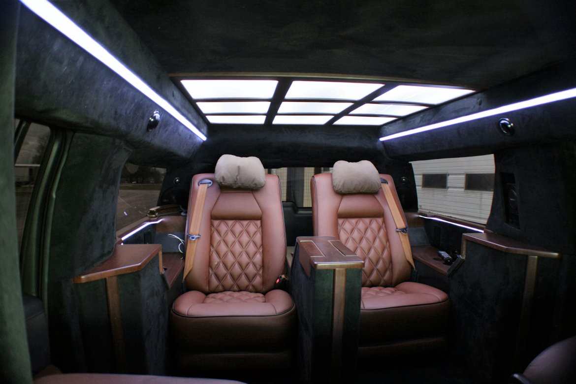 CEO SUV Mobile Office for Sale in Springfield, MO - Photo 14