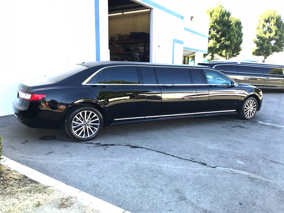 Limousine for Sale in Oaklyn, NJ - Photo 2