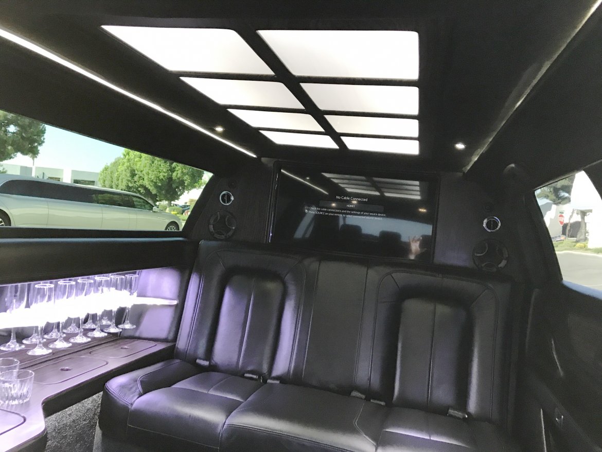 Limousine for Sale in Oaklyn, NJ - Photo 14
