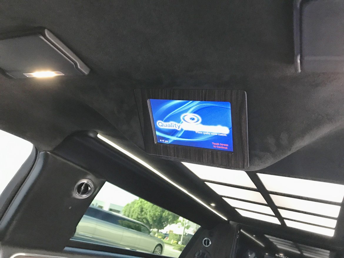 Limousine for Sale in Oaklyn, NJ - Photo 15