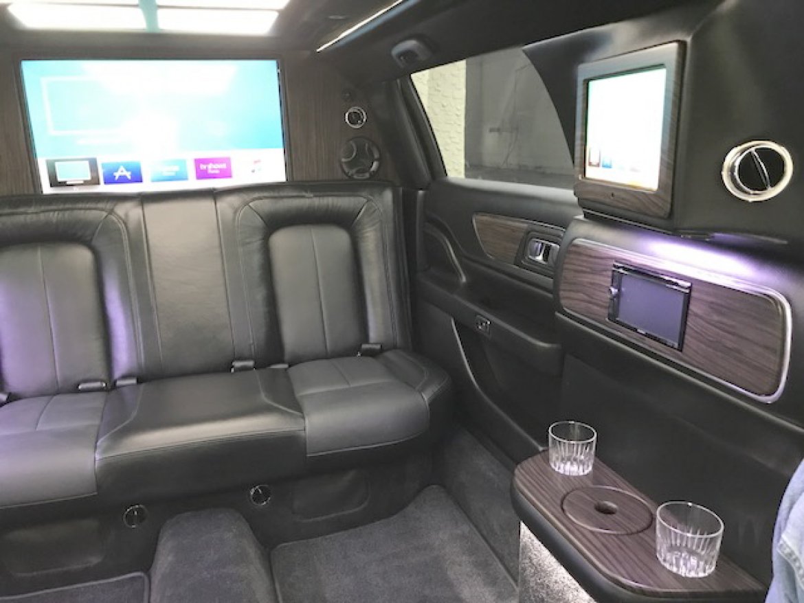 Limousine for Sale in Oaklyn, NJ - Photo 21