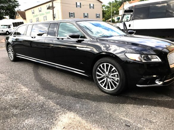 2017 Lincoln Continental Limousine for Sale in Oaklyn, NJ - Main Photo
