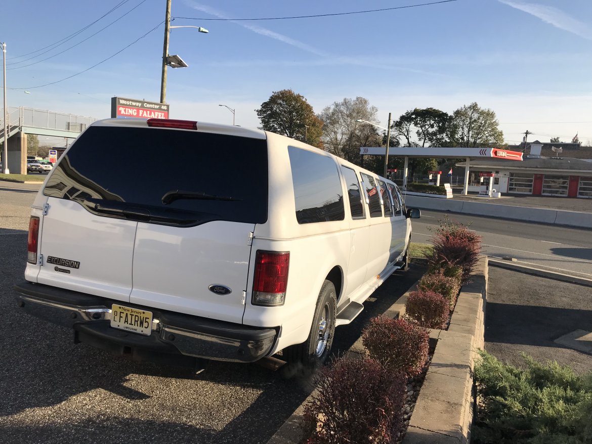 SUV Stretch for Sale in Elmwood Park, NJ - Photo 8