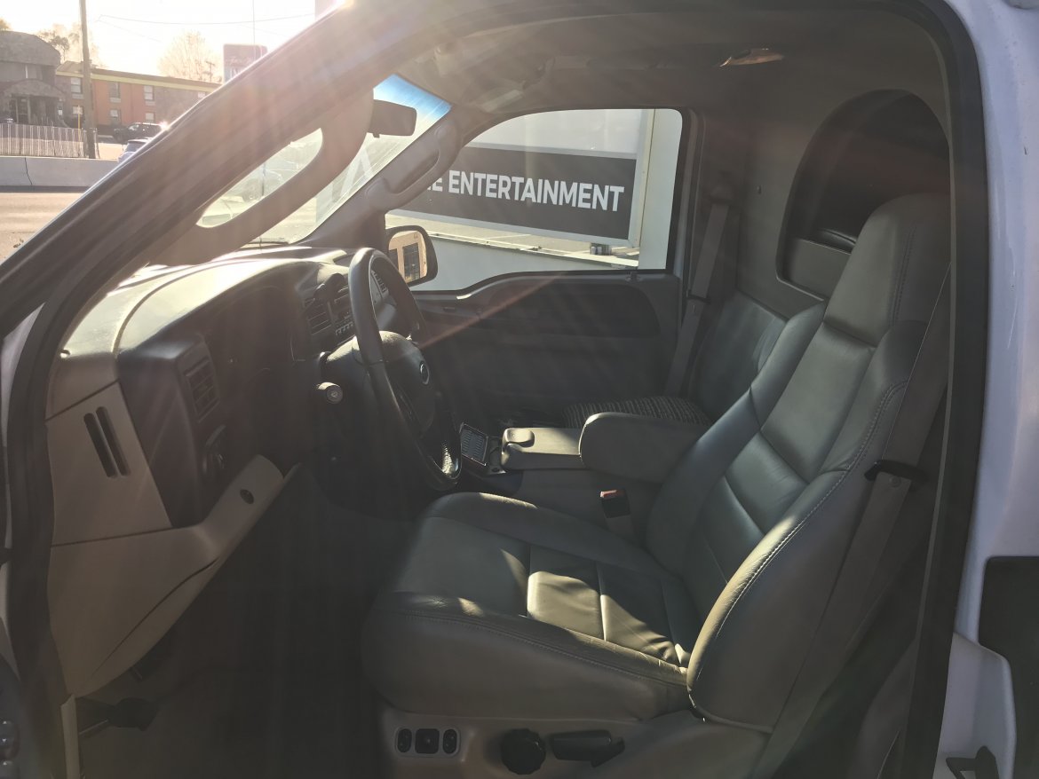 SUV Stretch for Sale in Elmwood Park, NJ - Photo 14