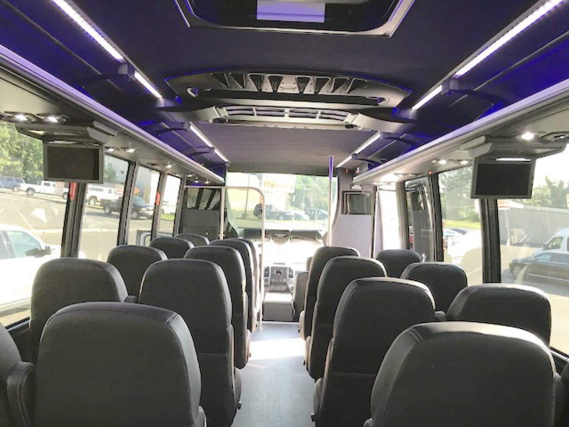 Shuttle Bus for Sale in Oaklyn, NJ - Photo 13