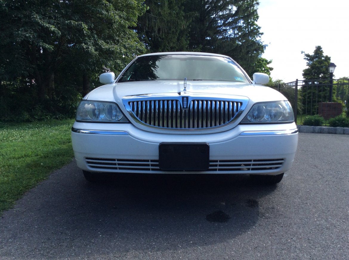 Limousine for Sale in Bordentown, NJ - Photo 6