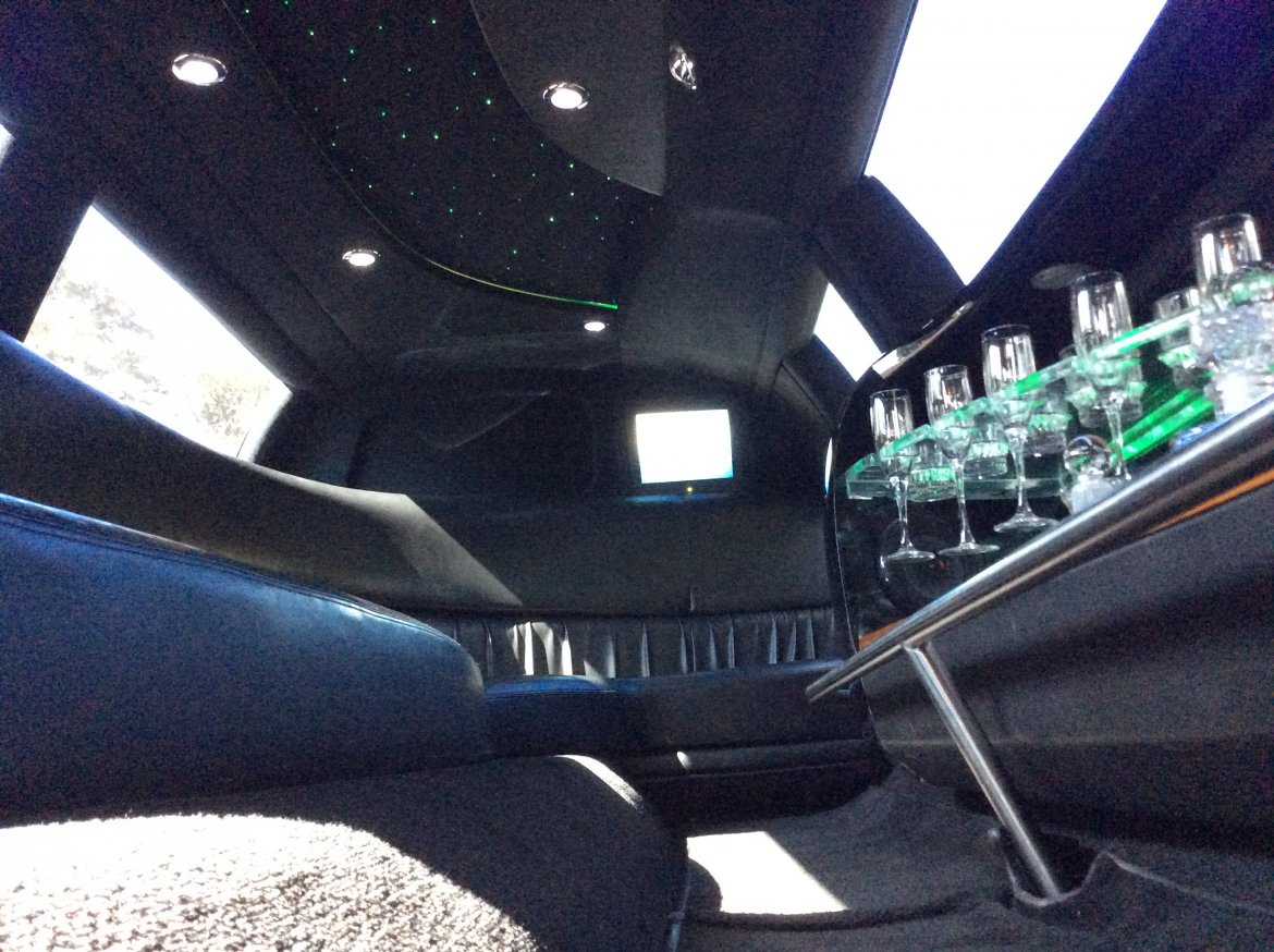 Limousine for Sale in Bordentown, NJ - Photo 16
