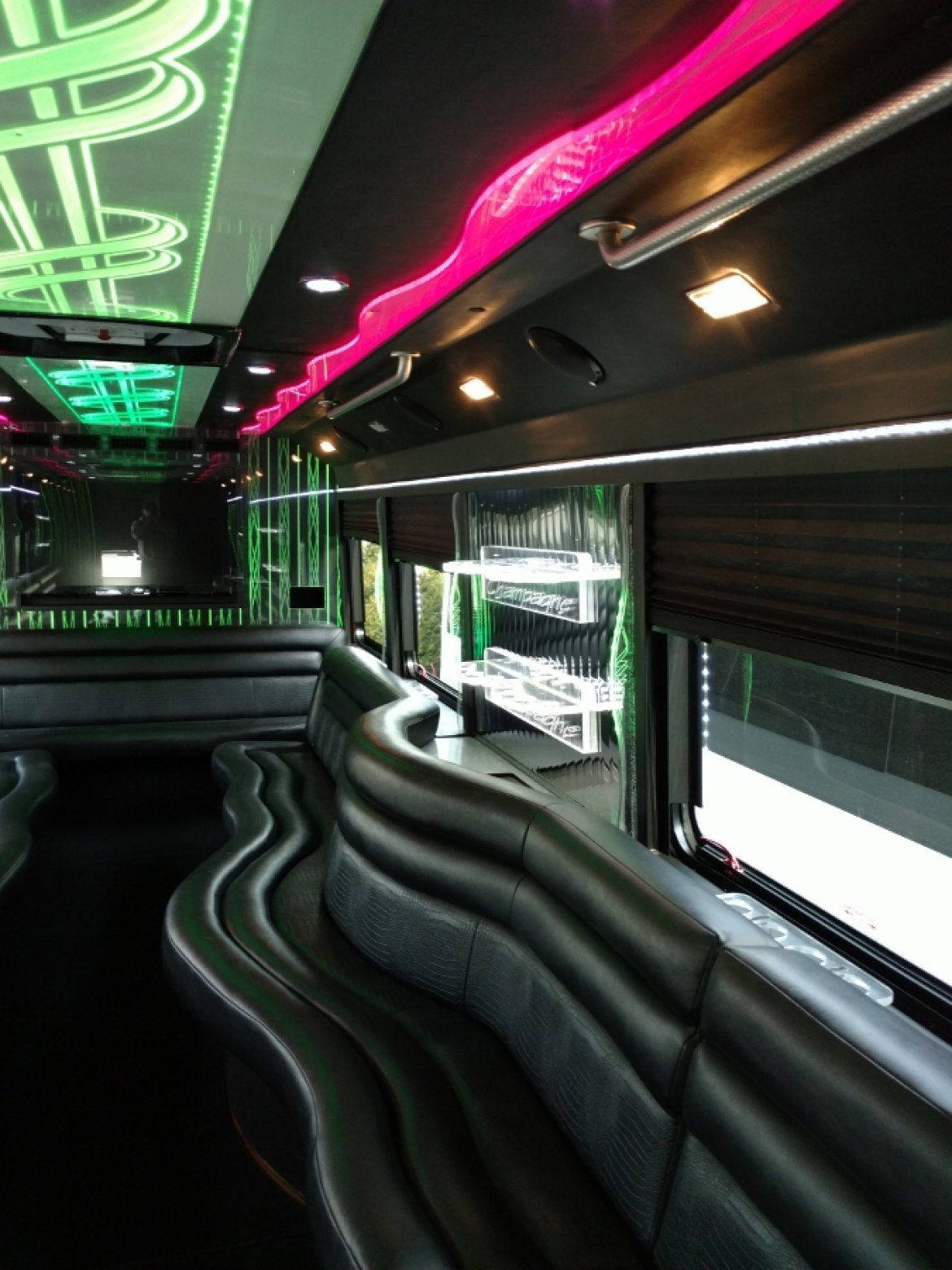 Limo Bus for Sale in North East , PA - Photo 8