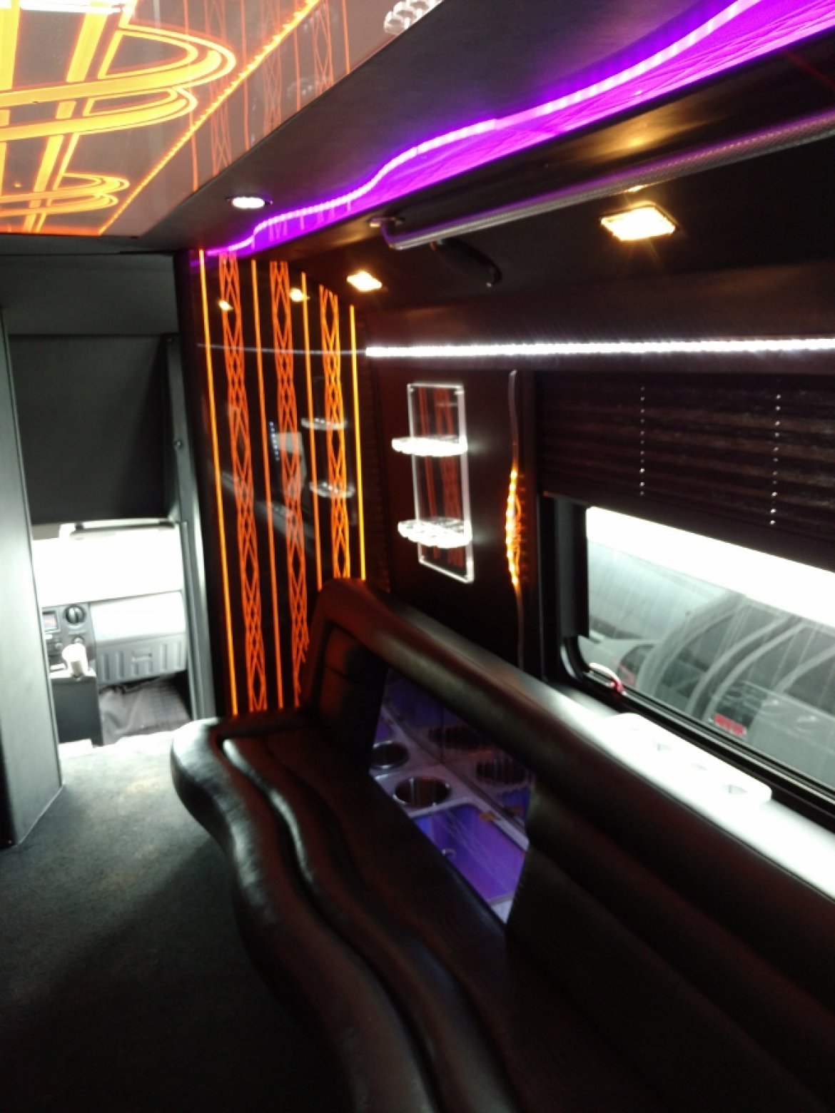 Limo Bus for Sale in North East , PA - Photo 11
