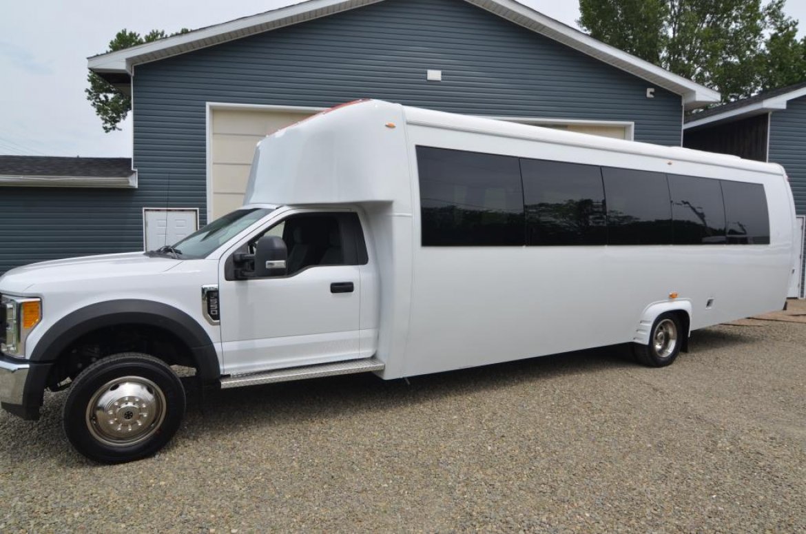 Limo Bus for Sale in North East, PA - Photo 4