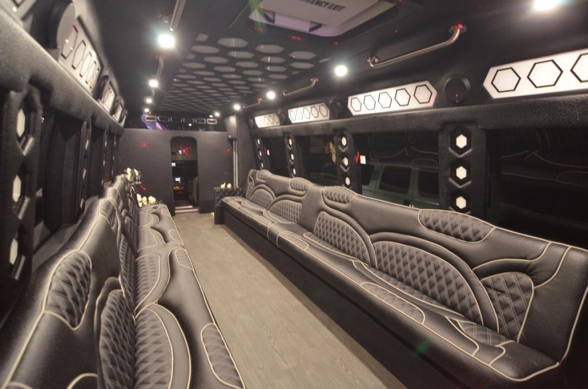Limo Bus for Sale in North East, PA - Photo 7