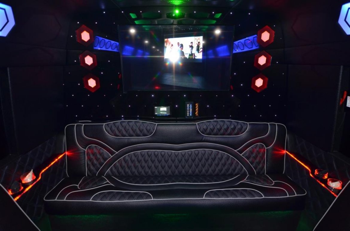 Limo Bus for Sale in North East, PA - Photo 10