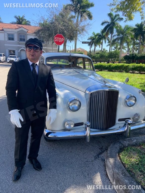1959 Bentley S2 Antique for Sale in Miami Lakes, FL - Main Photo