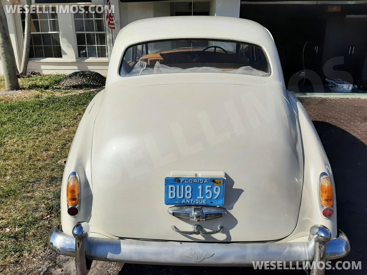 Antique for Sale in Miami Lakes, FL - Photo 5