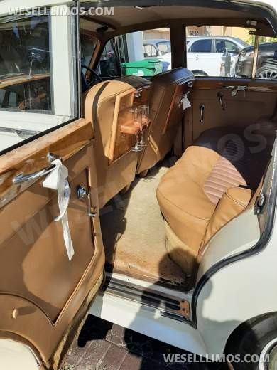 Classic Antique Bentley For Sale - Antique for Sale in Miami Lakes, FL - Photo 9