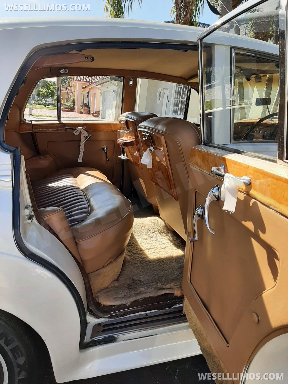 Antique for Sale in Miami Lakes, FL - Photo 10