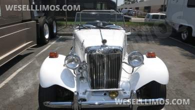 1953 VW MG TD Convertible Roadster Limousine - Limousine for Sale in Carson, CA - Photo 12