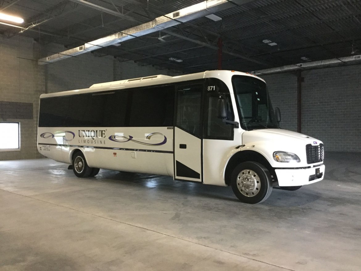 Motorcoach for Sale in Harrisburg, PA - Main Photo