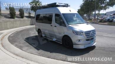 2019 Midwest Automotive Designs Mercedes-Benz 2500 Passage Sprinter - Sprinter for Sale in Carson, CA - Photo 6