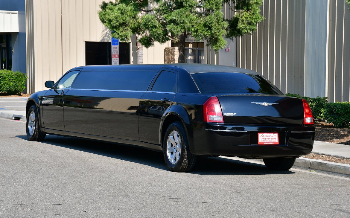 Limousine for Sale in Fontana, CA - Photo 7