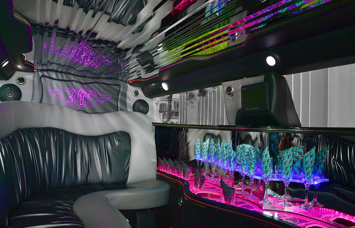 Limousine for Sale in Fontana, CA - Photo 11