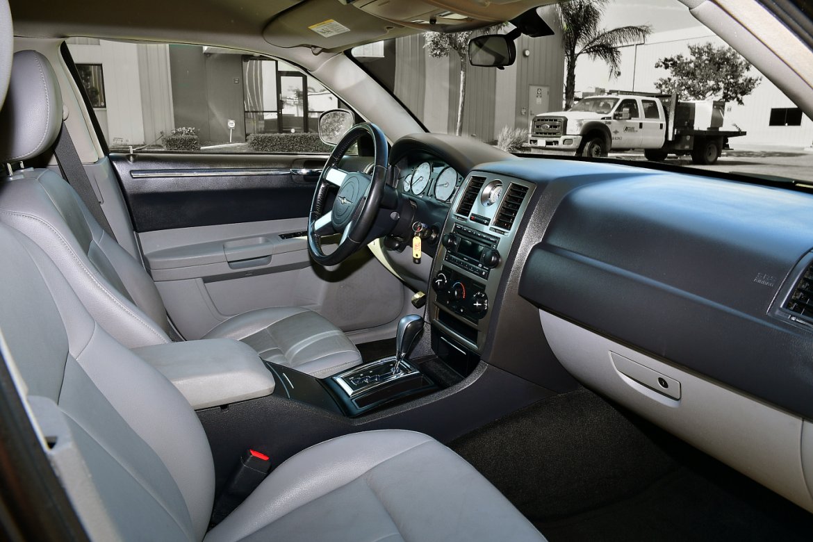 Limousine for Sale in Fontana, CA - Photo 13