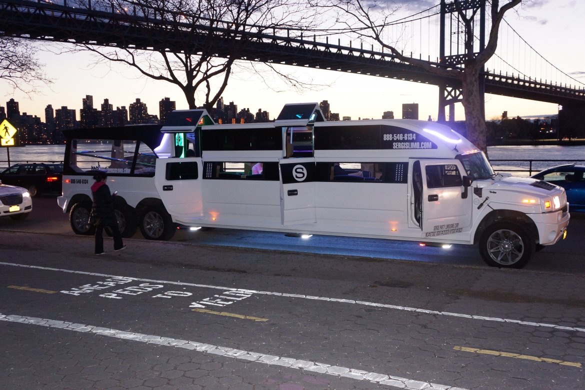 SUV Stretch for Sale in New York, NY - Photo 10