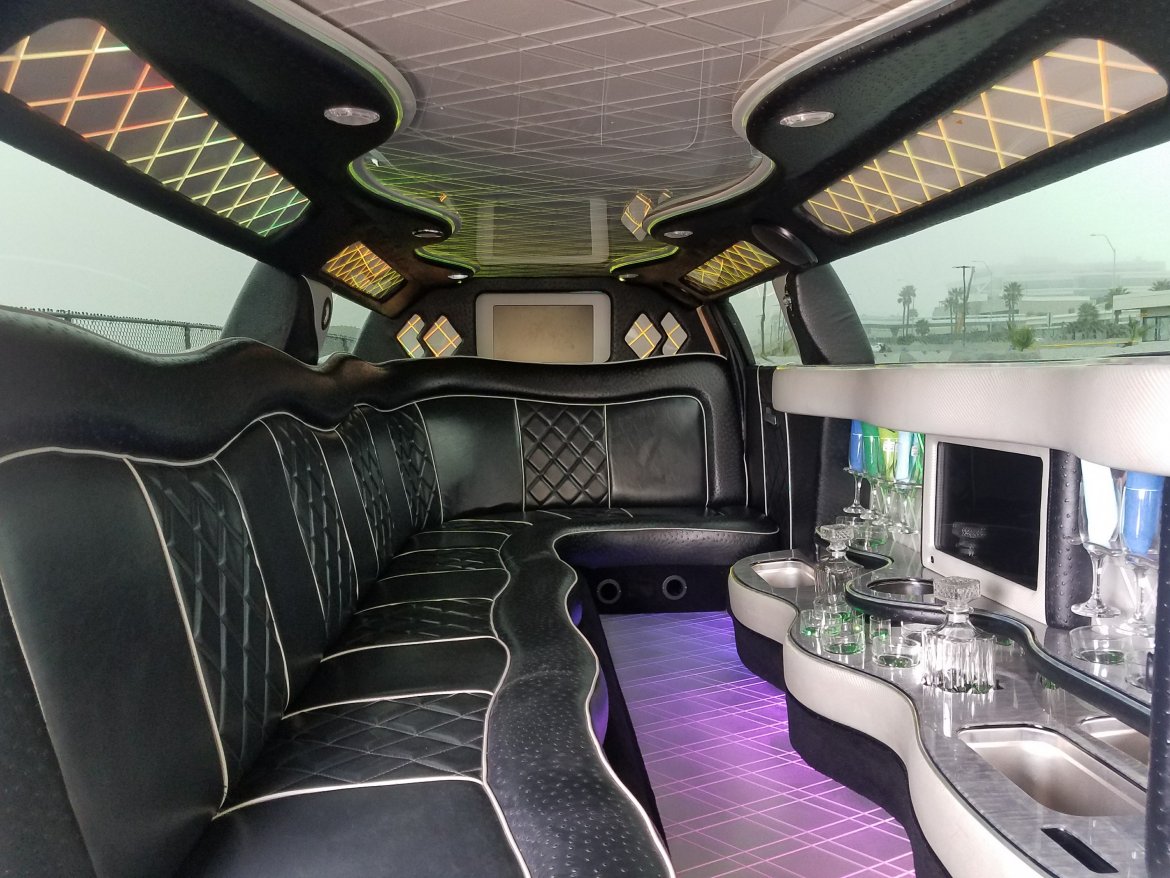 Limousine for Sale in LOS ANGELES, CA - Photo 4