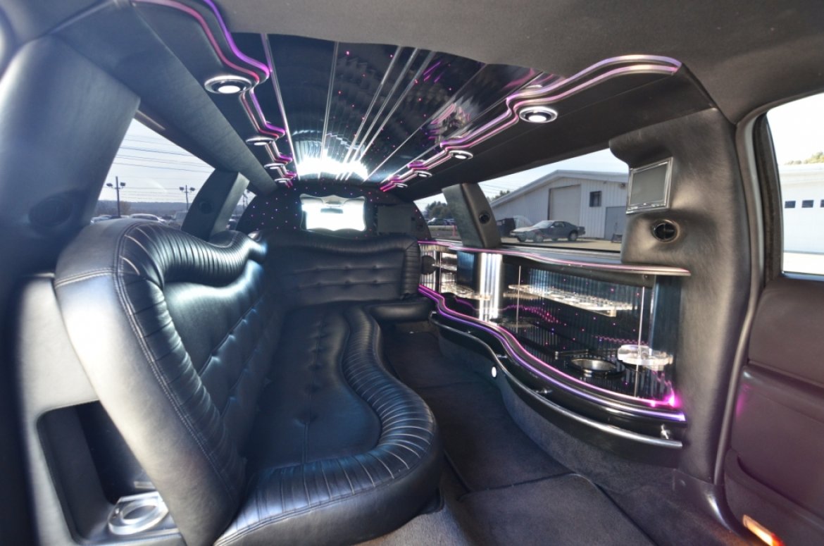 Limousine for Sale in North East, PA - Photo 9