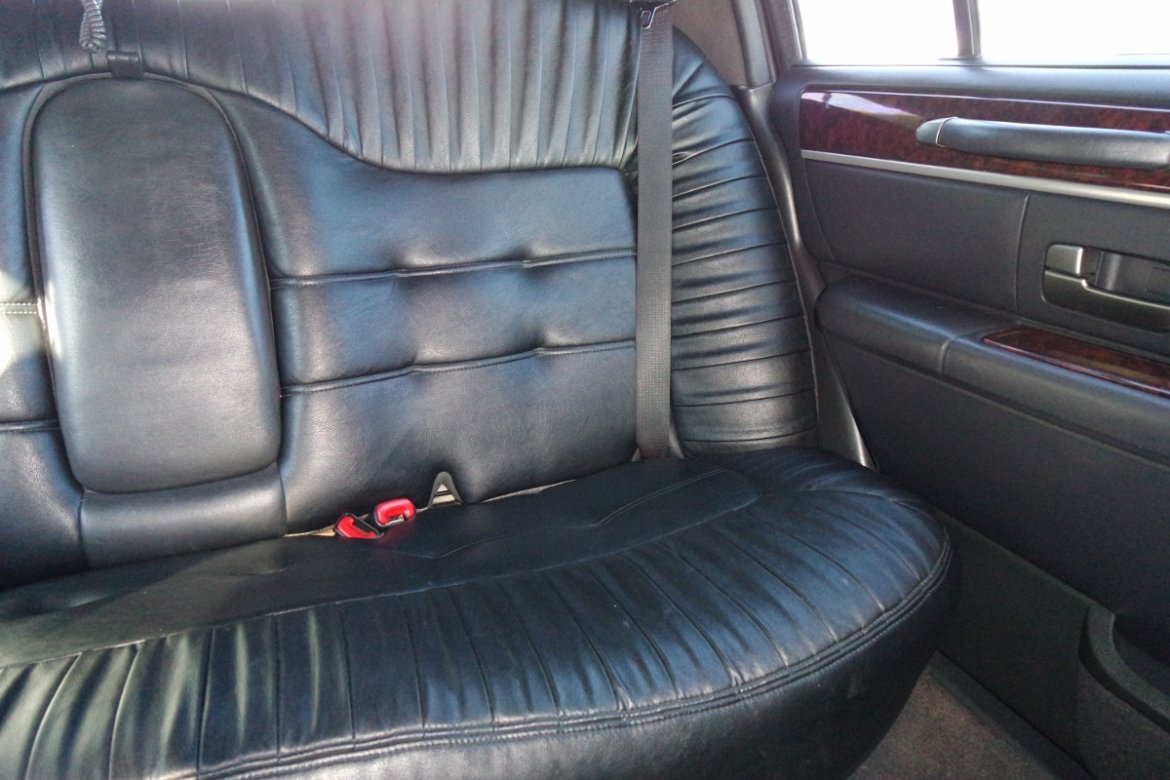 Limousine for Sale in North East, PA - Photo 12