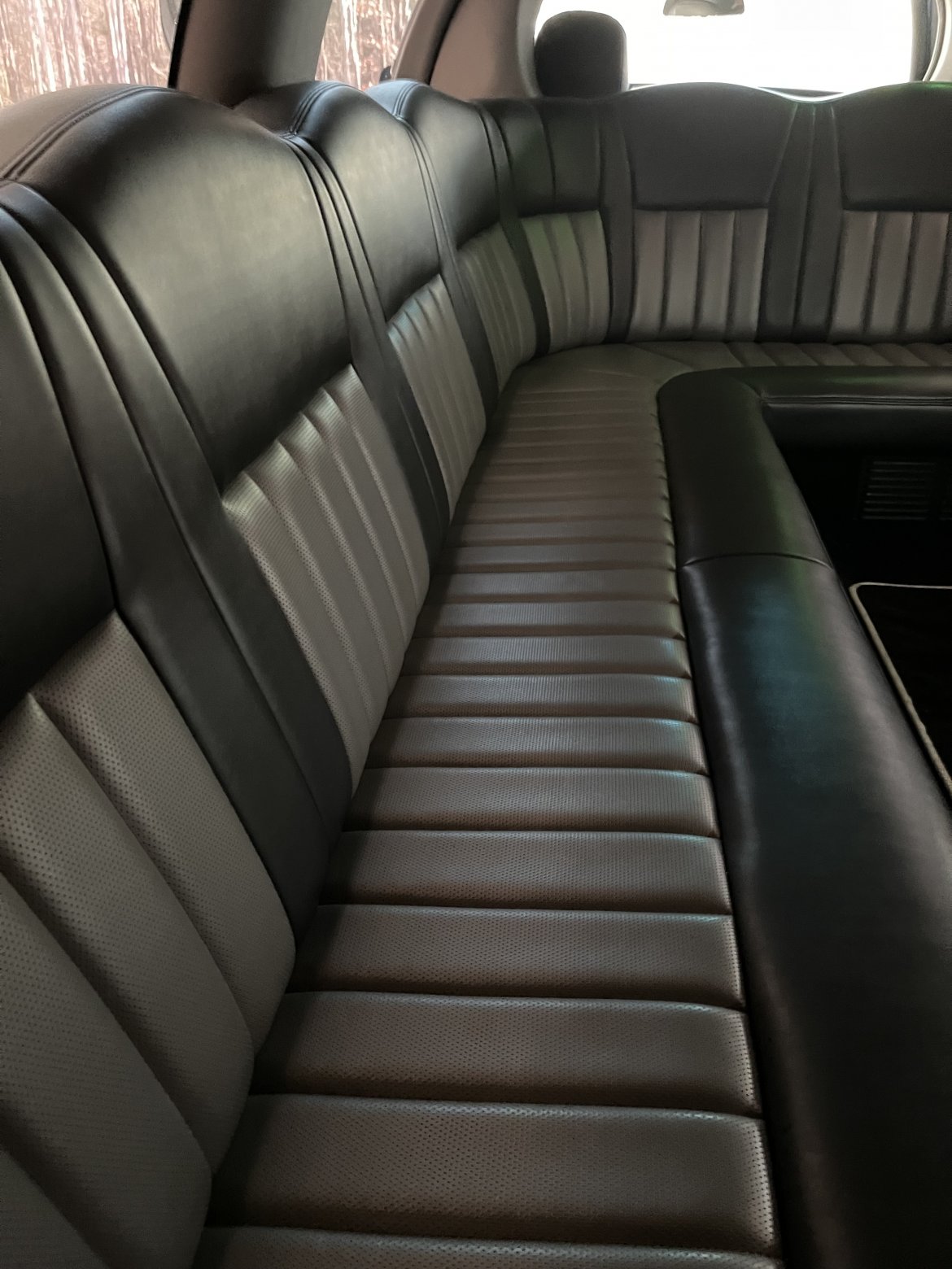 Limousine for Sale in Columbia, SC - Photo 13
