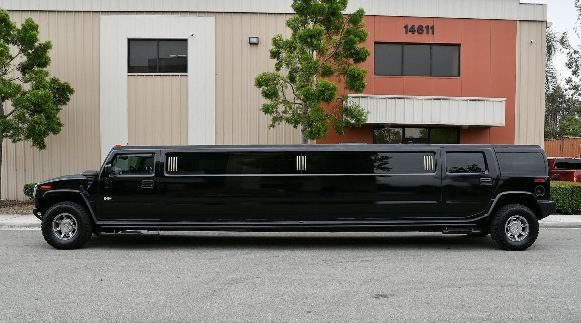 SUV Stretch for Sale in Fontana, CA - Photo 8
