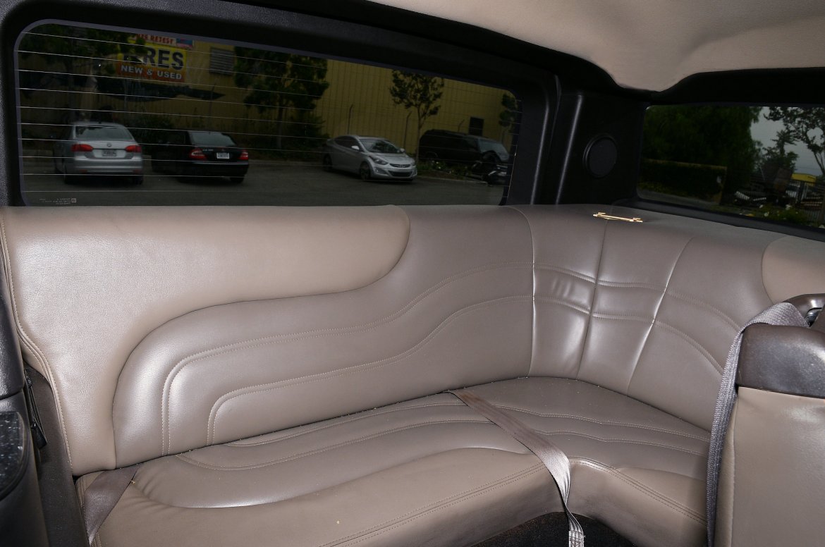 SUV Stretch for Sale in Fontana, CA - Photo 9