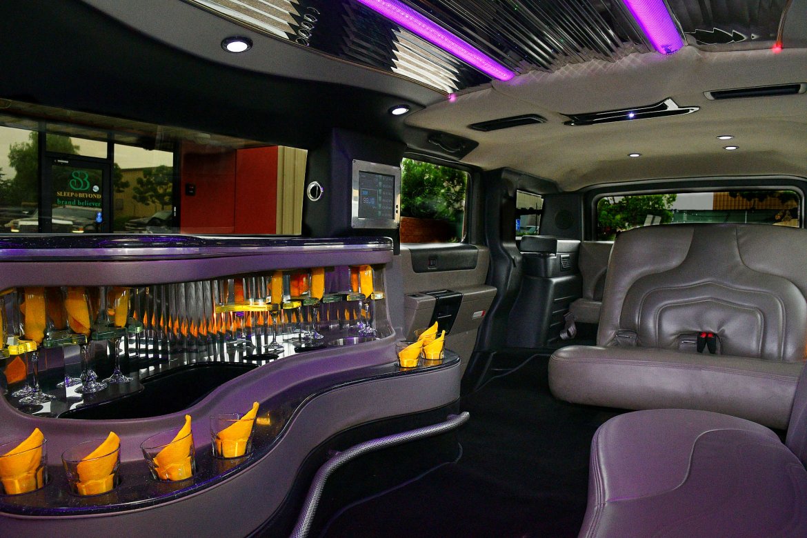 SUV Stretch for Sale in Fontana, CA - Photo 11