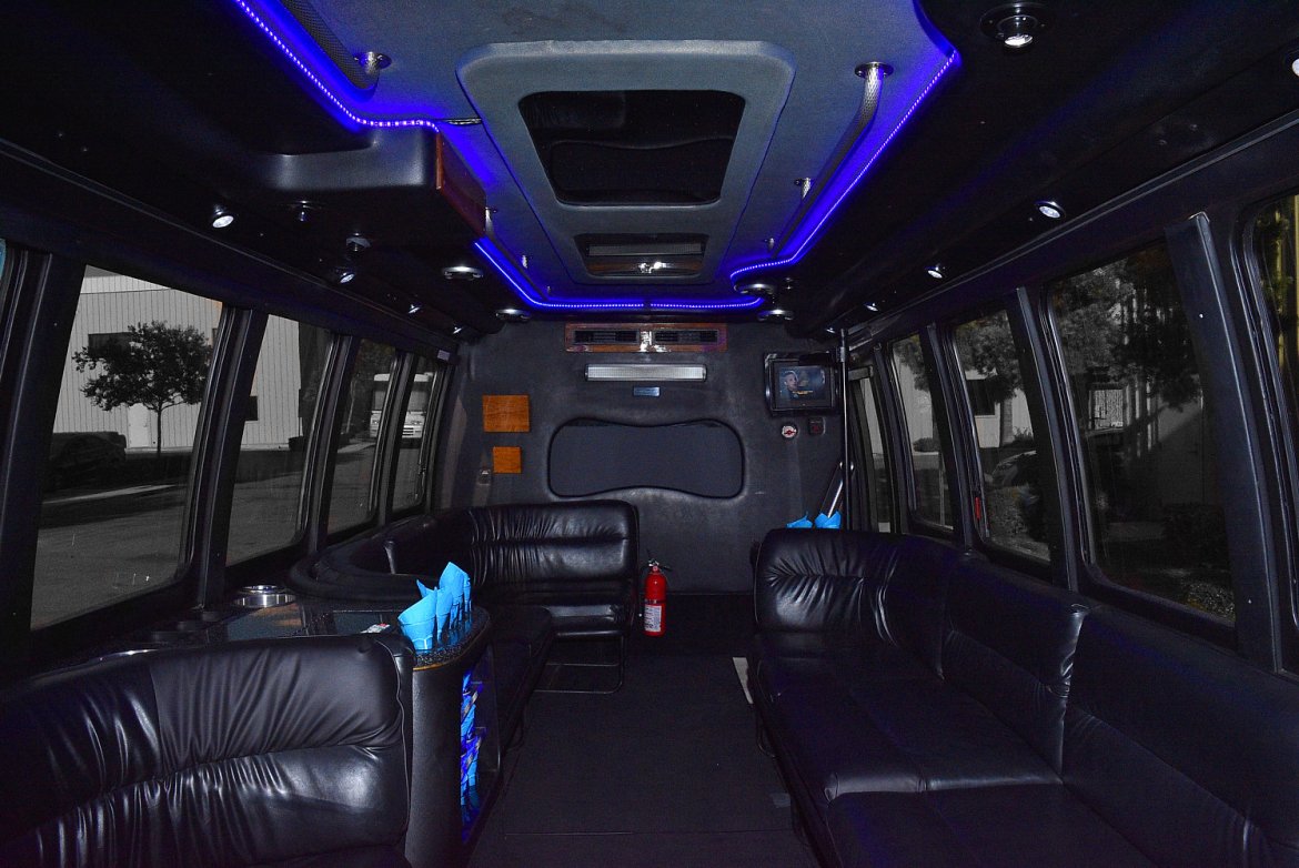 Limo Bus for Sale in Fontana, CA - Photo 13