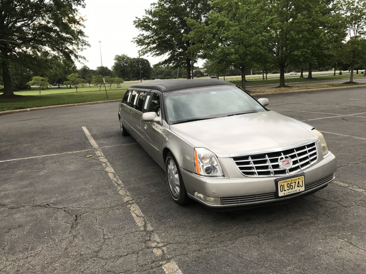 Limousine for Sale in Princeton , NJ - Photo 2