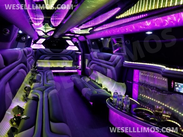 2015 Cadillac Escalade SUV Stretch for Sale in Pembroke Pines, FL - Photo 2