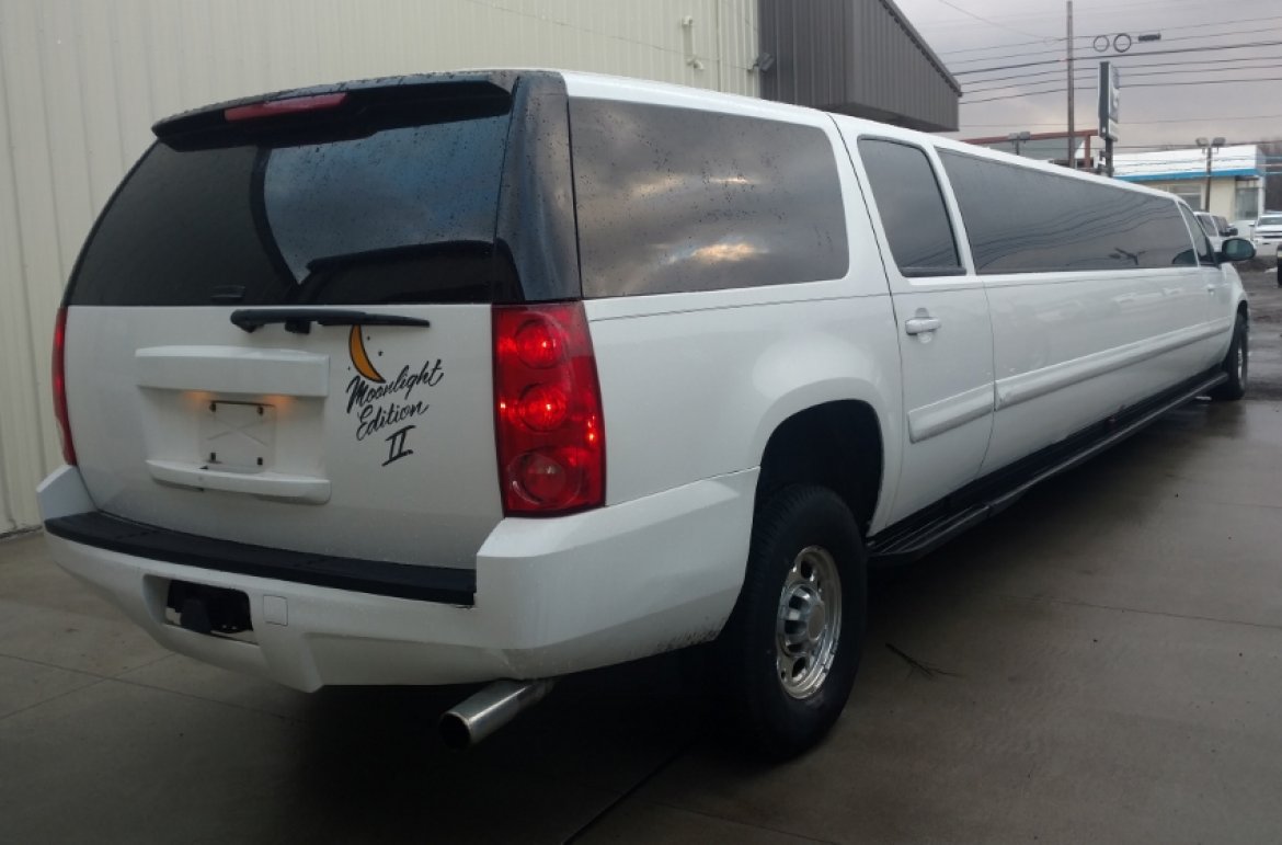 SUV Stretch for Sale in North East, PA - Photo 15
