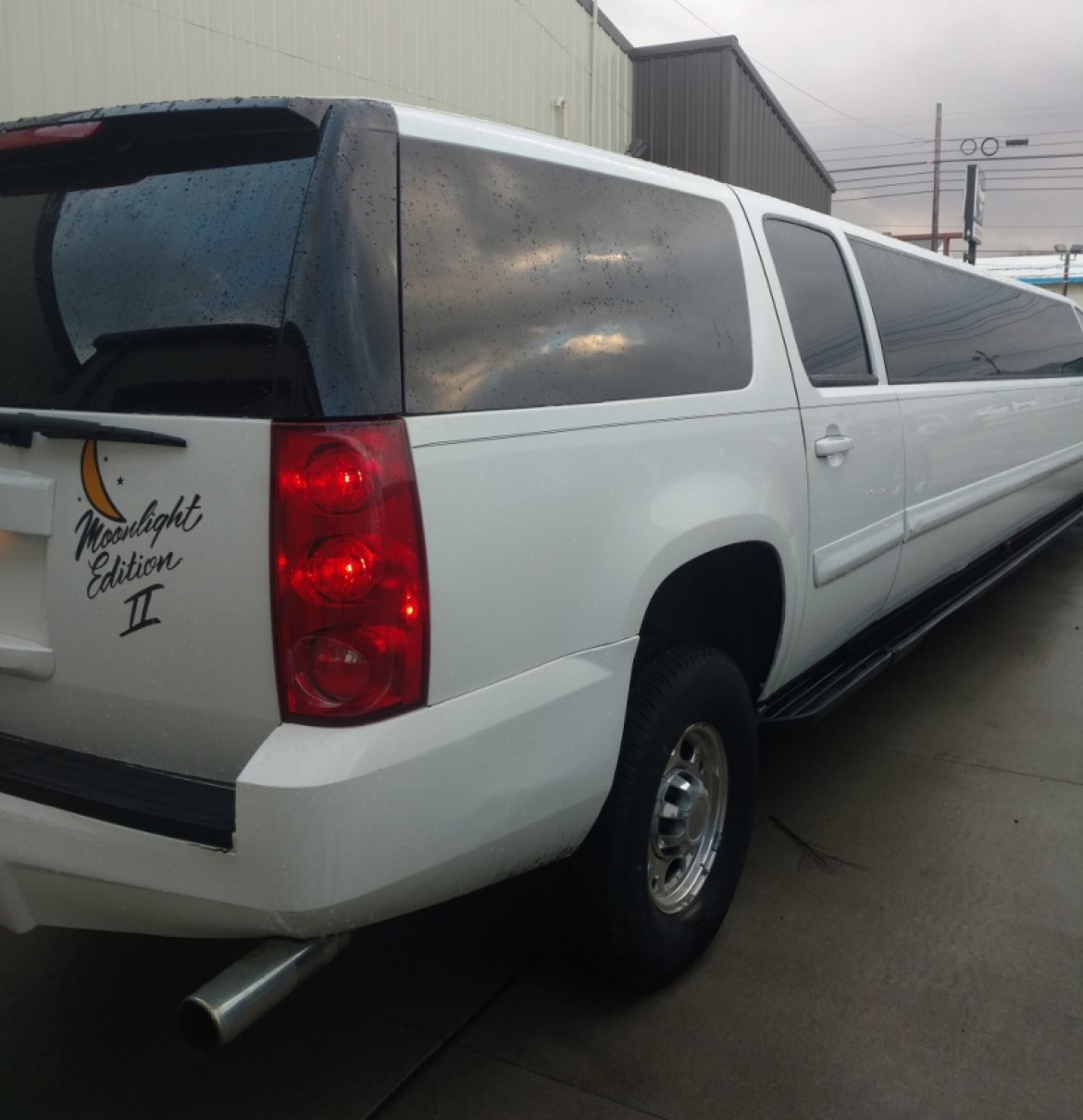 SUV Stretch for Sale in North East, PA - Photo 16