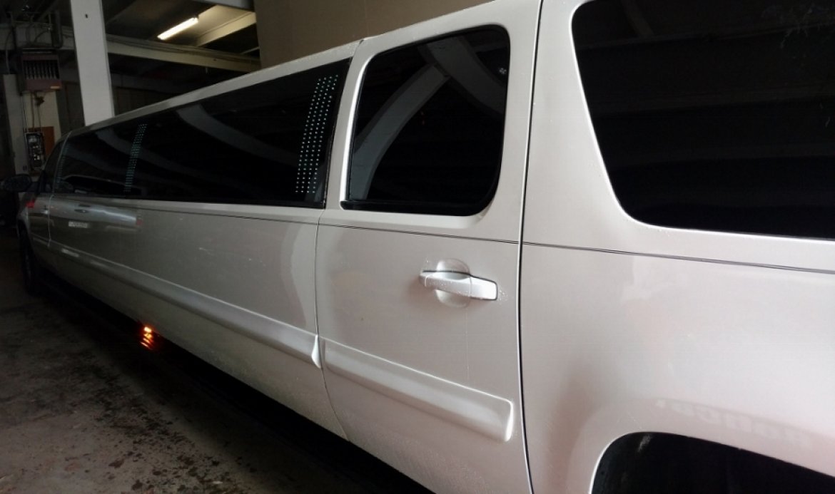 SUV Stretch for Sale in North East, PA - Photo 27