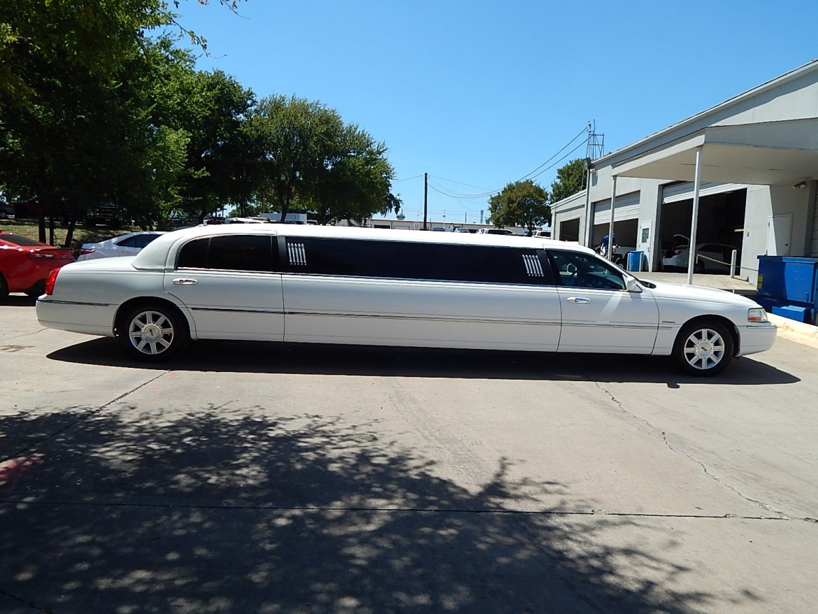 Limousine for Sale in AUSTIN, TX - Photo 16