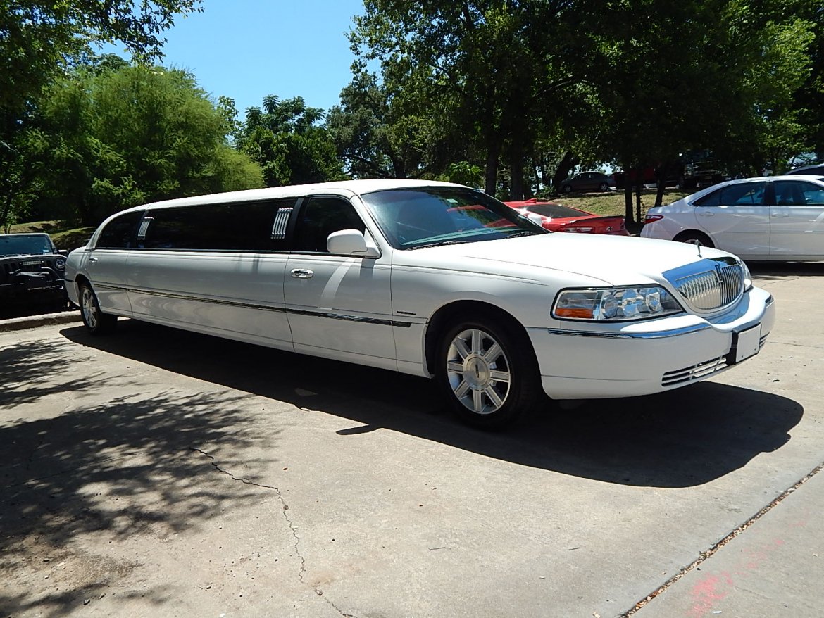 Limousine for Sale in AUSTIN, TX - Photo 20