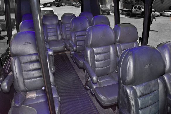 2008 Ford E-350 Shuttle Bus for Sale in Fontana, CA - Main Photo