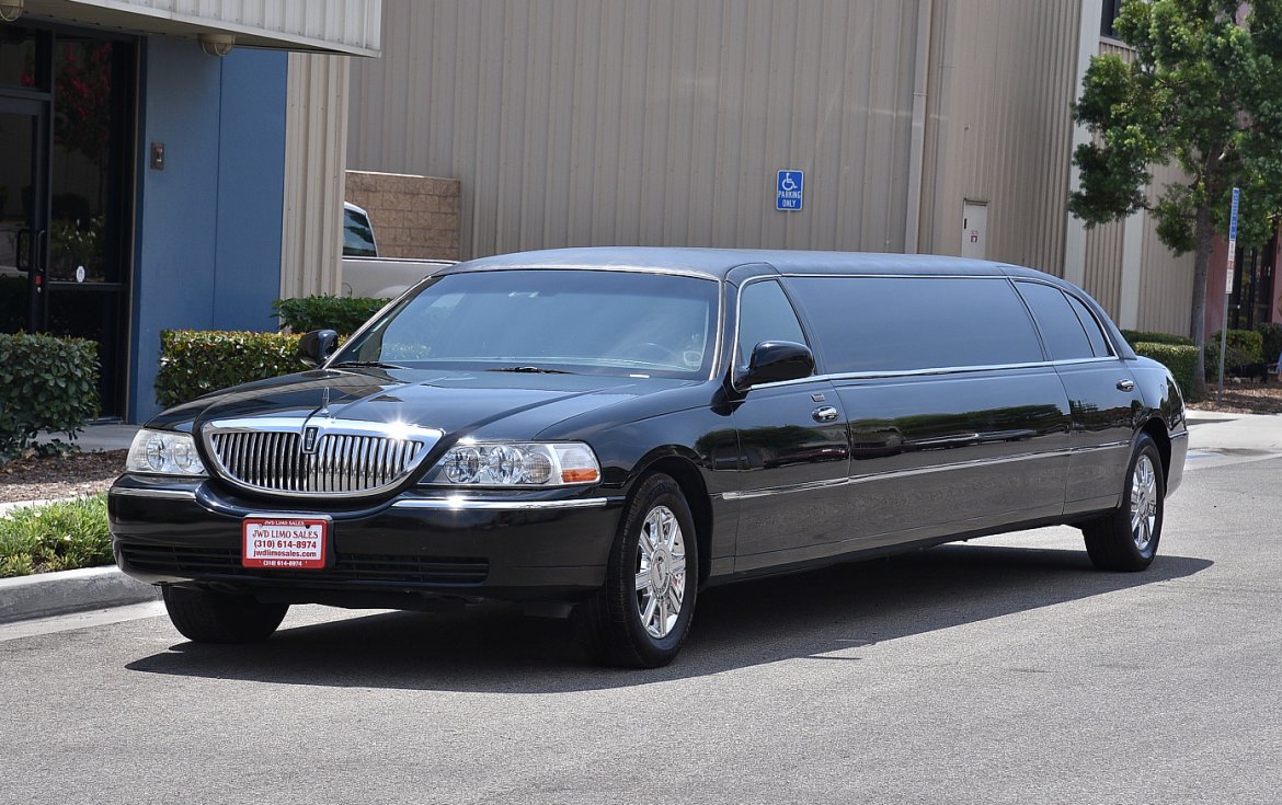 Limousine for Sale in Fontana, CA - Photo 6