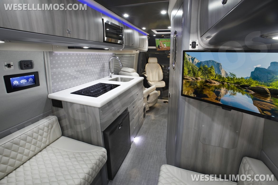 Sprinter for Sale in Haverhill, MA - Main Photo