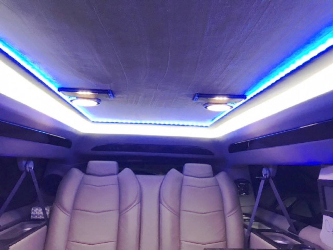 CEO SUV Mobile Office for Sale in Oaklyn, NJ - Photo 18