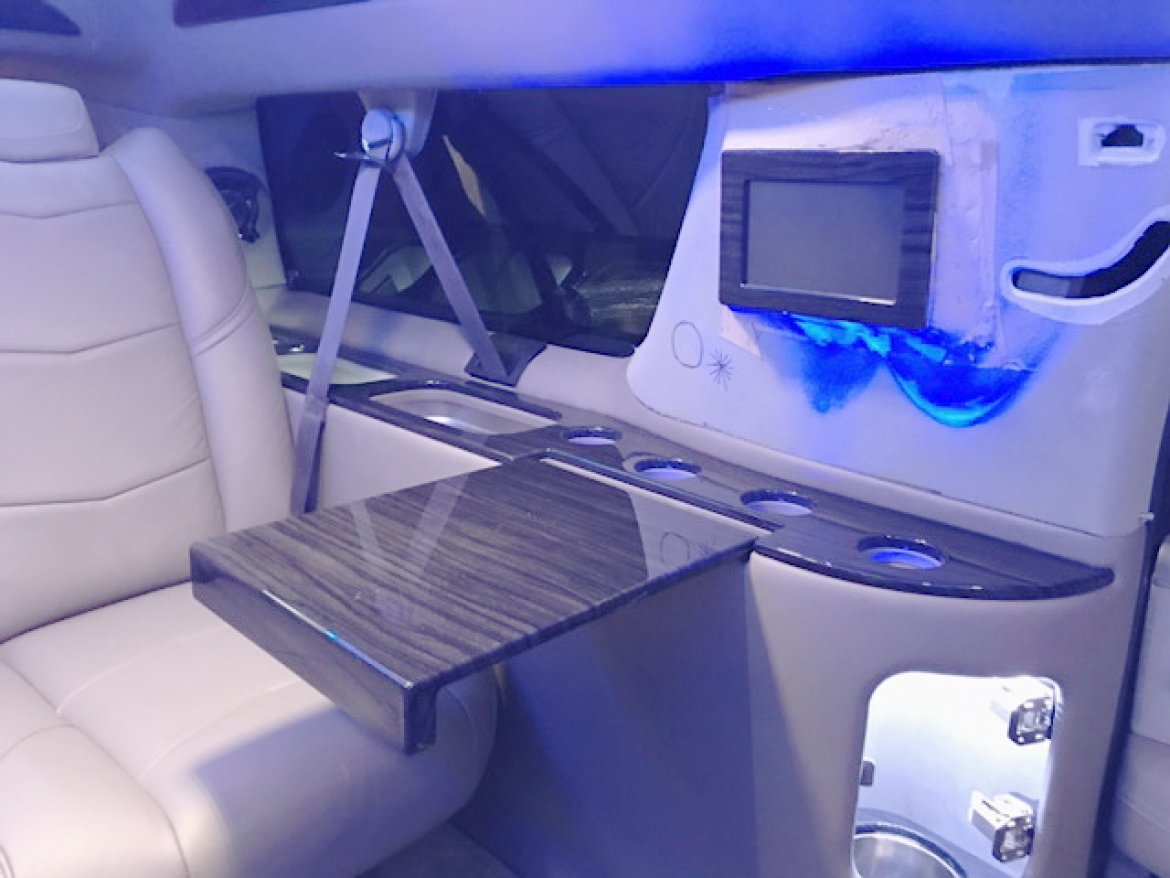 CEO SUV Mobile Office for Sale in Oaklyn, NJ - Photo 20